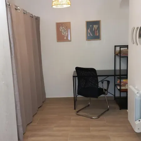 Le Logis Du Levant Apartment *